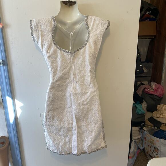 Vintage Mini Dress White Lace Butterfly Sequins Zip Back Split Side Jrs XS/S - Picture 6 of 9